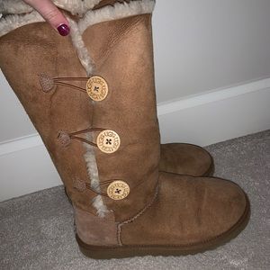UGG Bailey button triplet boots